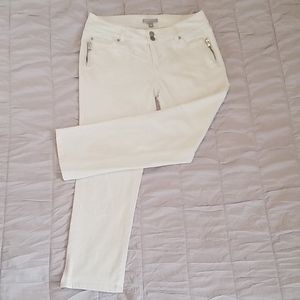 NY & Company Capris